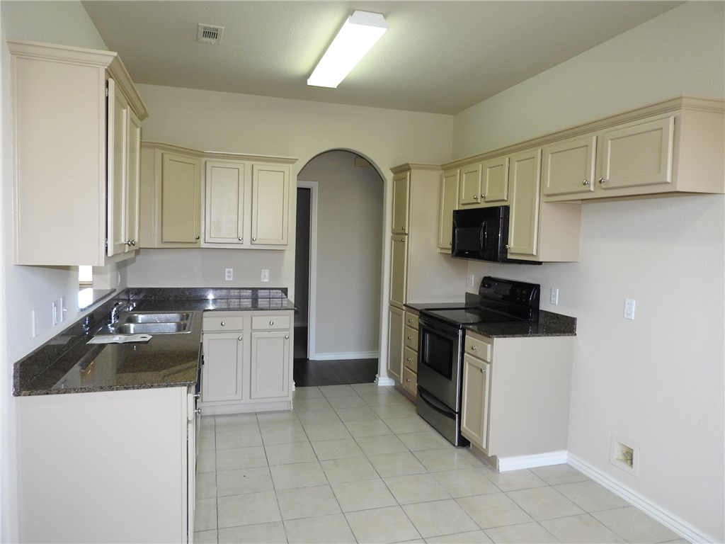 Sienna At Coopers Farm Ph II Centerton - Residential Lease