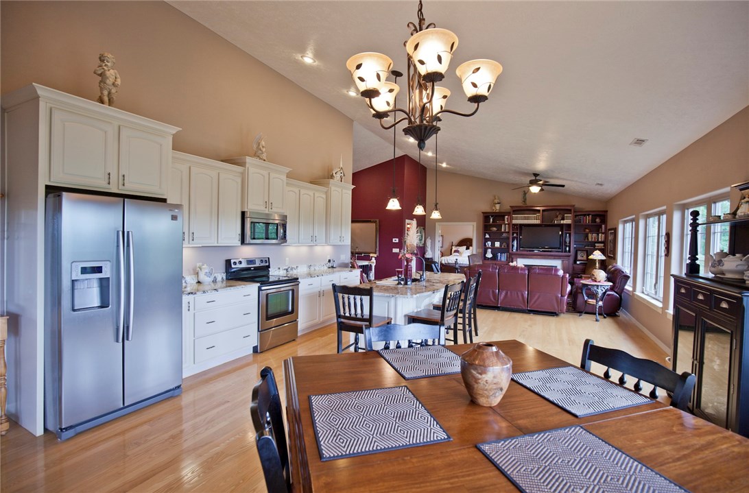 Unit 119 Holiday Island - Residential