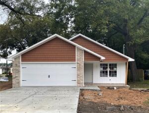 New Construction. Granite counter tops, vinyl plank flooringmaster bath with walk in shower neutral colors and side patio.