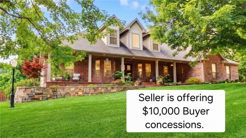 Photo of 2305 E Whispering Oaks Lane, Fayetteville, AR 72701 (MLS # 1354205)