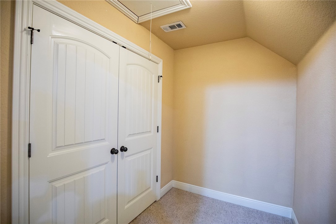 Oxford Ridge Sub Bentonville - Residential Lease