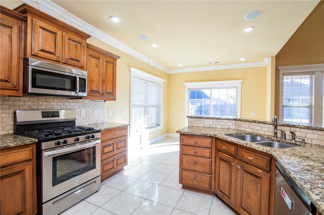 Oxford Ridge Sub Bentonville - Residential Lease
