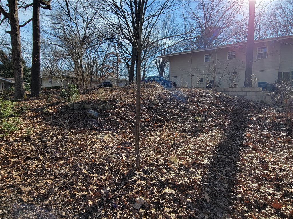 Worcester Sub Bvv - Land