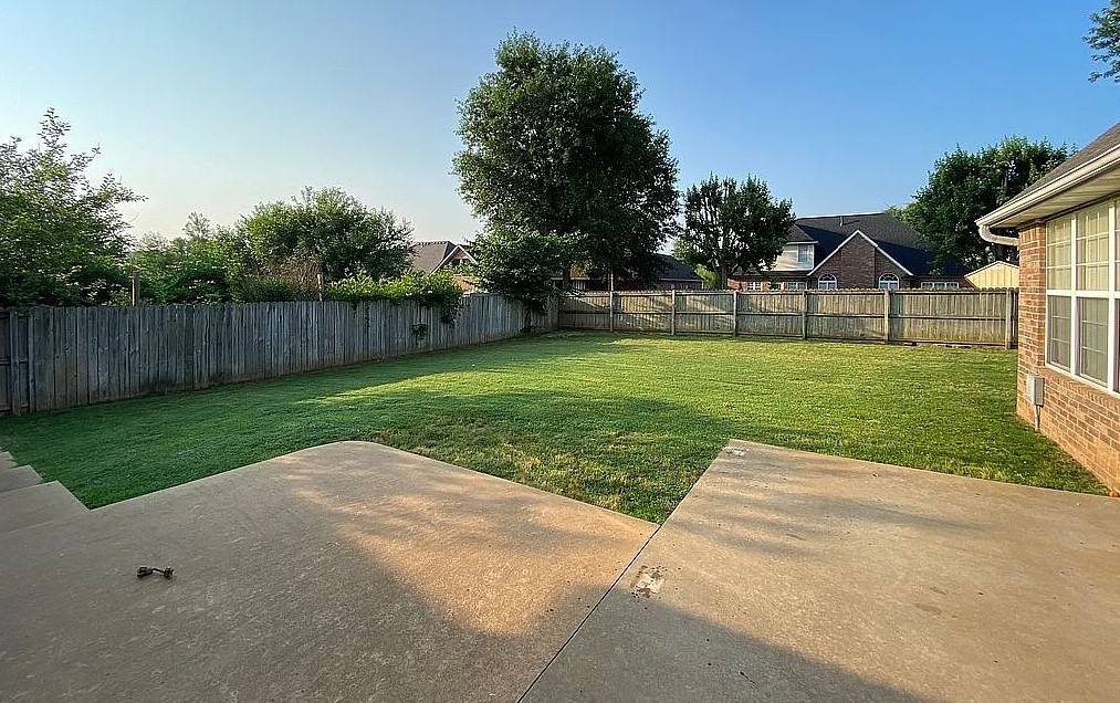 Ridgecrest Meadows Ph 3 Rogers - Residential