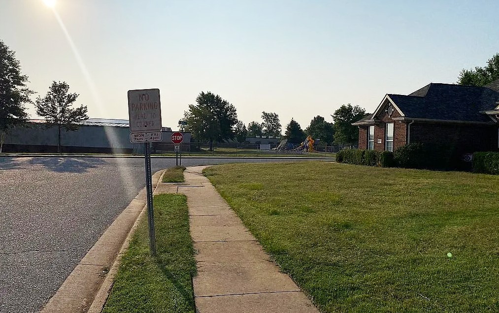 Ridgecrest Meadows Ph 3 Rogers - Residential