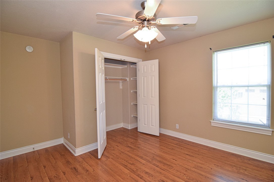 Champions Estates Rogers - Residential Lease