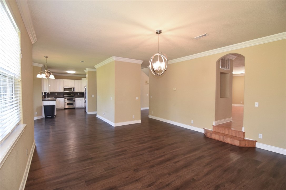 Champions Estates Rogers - Residential Lease