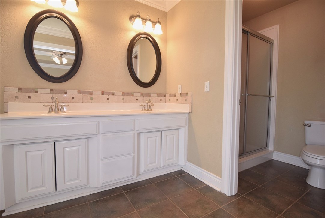 Champions Estates Rogers - Residential Lease