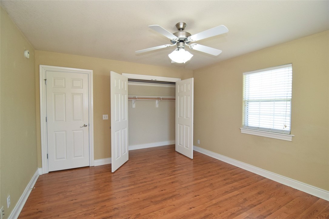 Champions Estates Rogers - Residential Lease