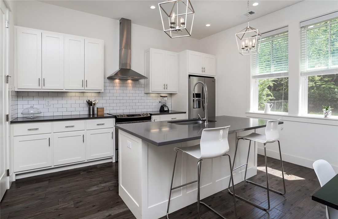 Manor Heights Sub Bentonville - Residential Lease