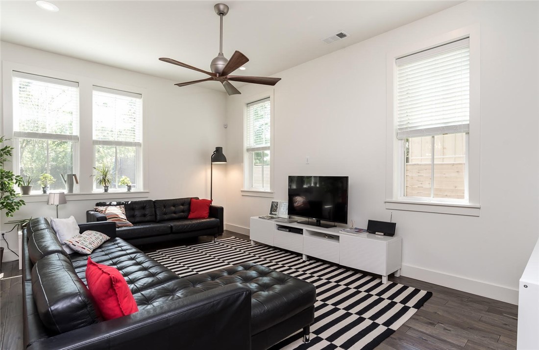 Manor Heights Sub Bentonville - Residential Lease