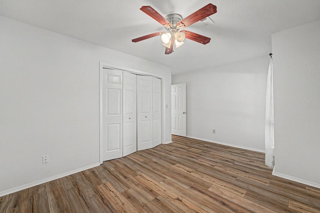 Townhouse Tct 3 A/K/A Drake Court Bvv - Residential