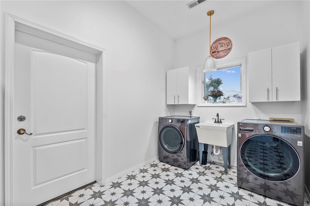 Eagle Crest Sub Rurban - Residential