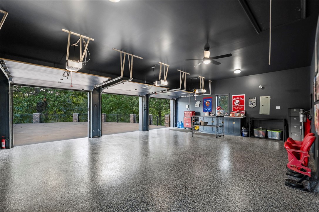 Eagle Crest Sub Rurban - Residential