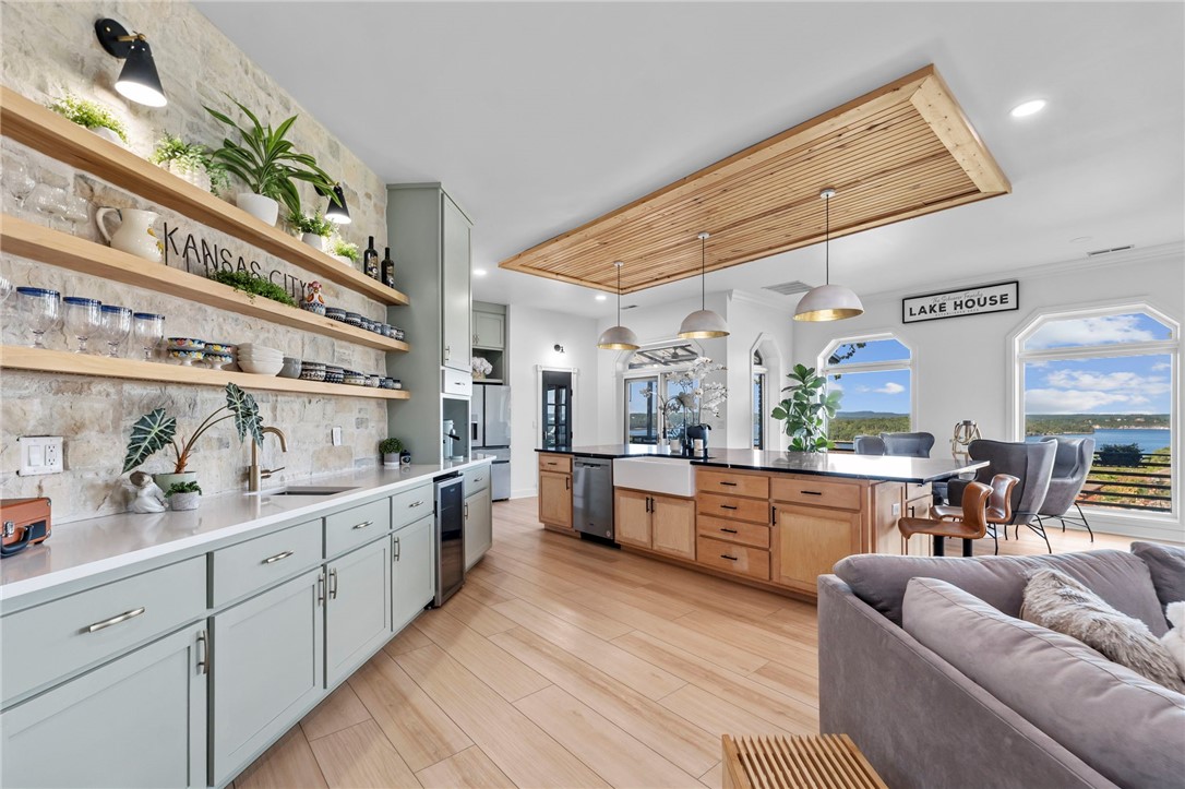 Eagle Crest Sub Rurban - Residential