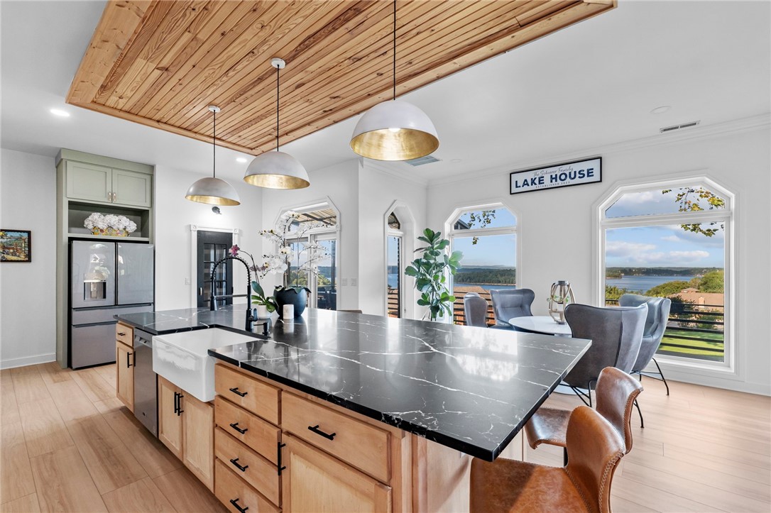 Eagle Crest Sub Rurban - Residential