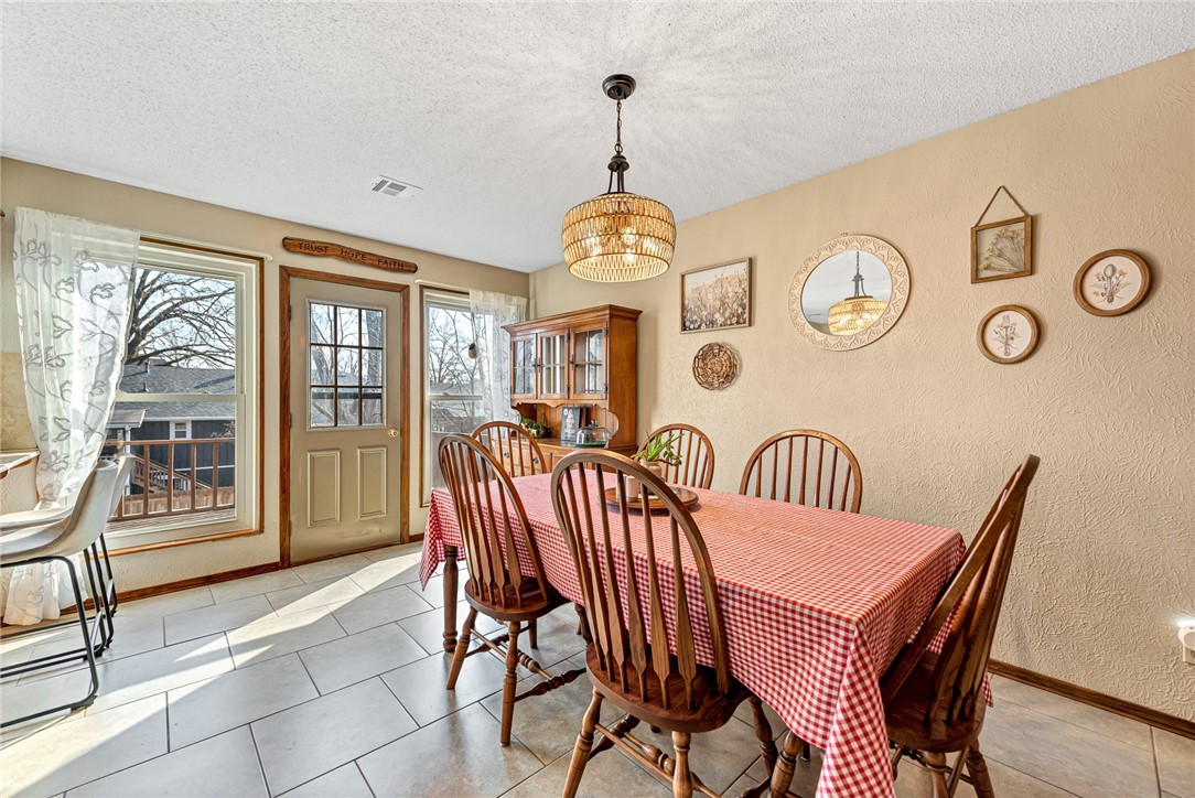 Quail Run Sub Bentonville - Residential