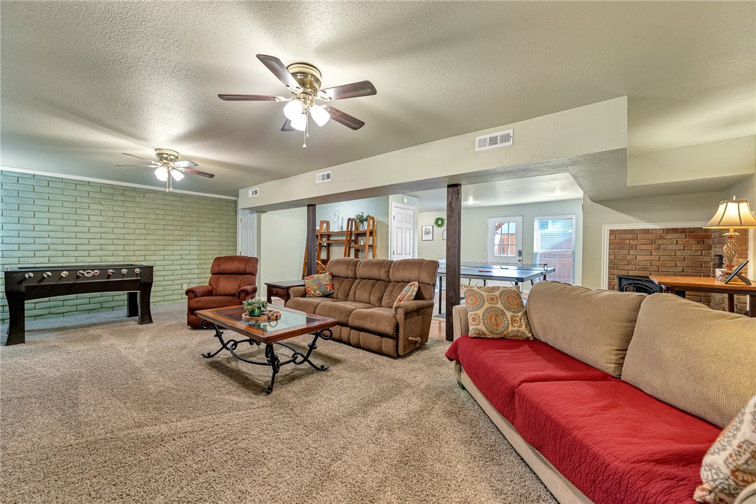 Quail Run Sub Bentonville - Residential