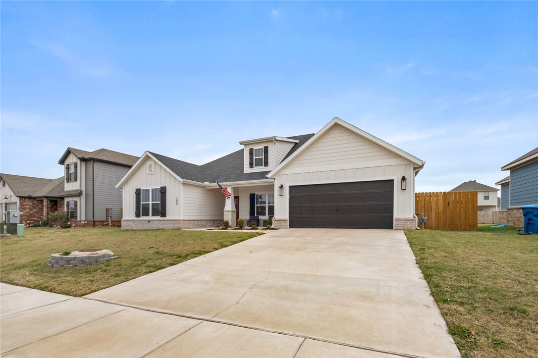 This Daffodil plan is a lovely one level open concept just like new in Prairie Lea Subdivision. It has 4 bedrooms & 2 full baths located in the booming City of Pea Ridge. Once you step inside, youāll find a guest bedroom located off the entryway. Opposite of this is a hallway leading to two add'l bedrooms & a full bathroom with a double vanity. The entryway opens into the LR with a wall of windows to soak in all the natural light & offers a view of the backyard. The east facing covered back patio invites the early morning coffee drinkers to watch a sunrise & shields the afternoon sun for the grill masters. The LR is connected to the kitchen, nice walk-in pantry, eat-in kitchen & complete with an island. Next, make your way into the private owner's suite where you will find a tray ceiling and a bathroom with a double vanity, soaker tub and walk-in shower. The large walk-in closet connects to the laundry room for convenience with built-in cubbies to give you even more storage space & keep your crew organized.