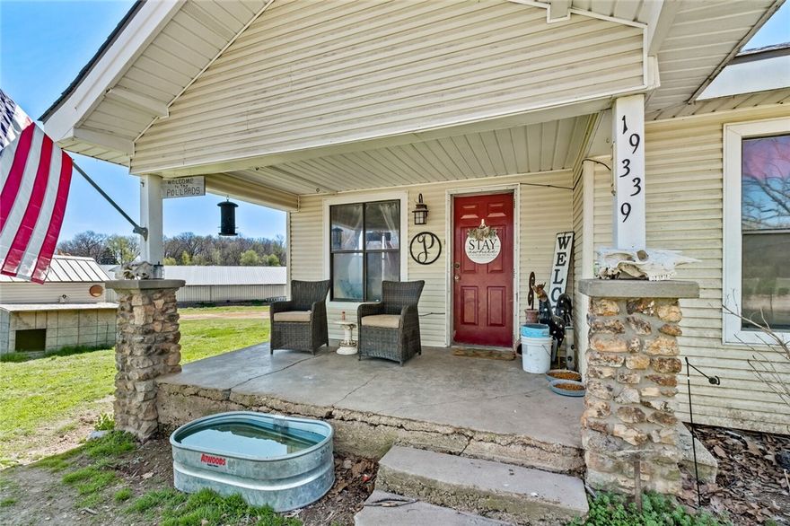 TEAR DOWN CHICKEN HOUSES, BUILD WHATEVER YOUR HEART DESIRES! There is a livable older home on the property - rent or live in it - needs some TLC has lots of potential. What this is for most is an opportunity! see also mls 1326578 & 1326579