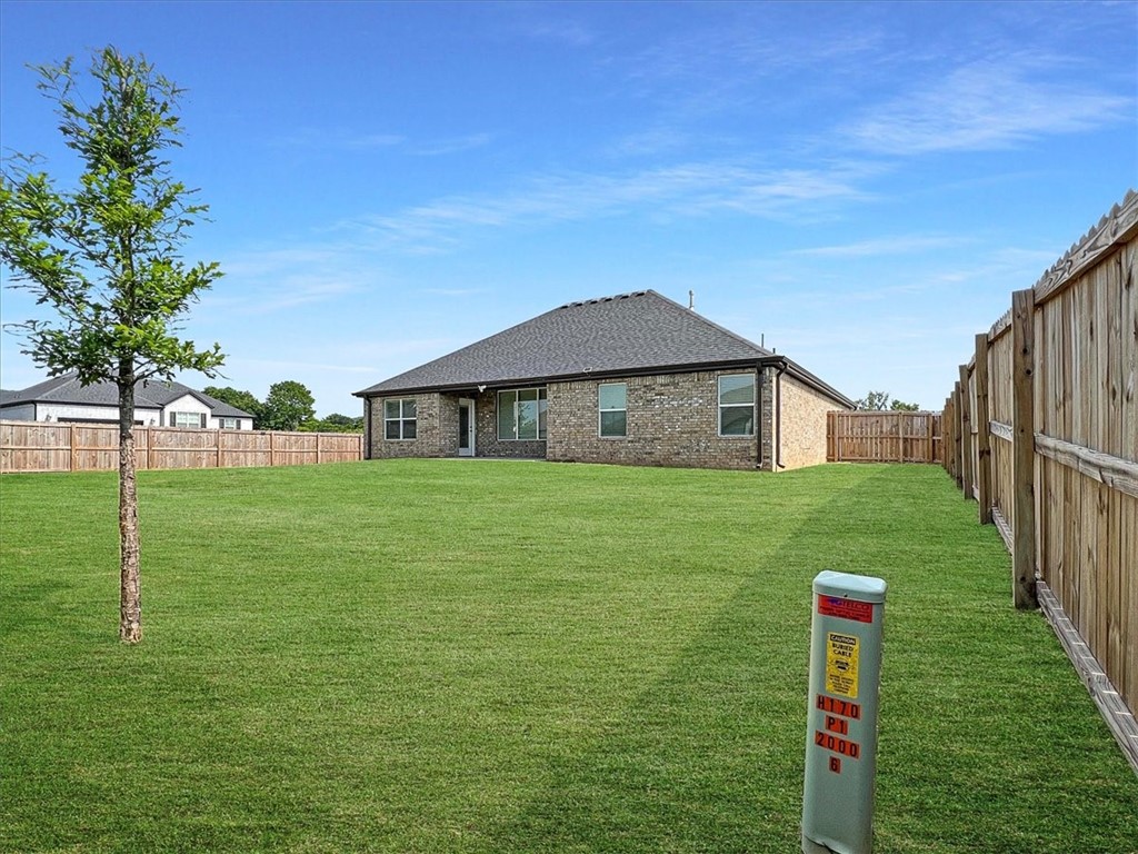 Wagon Wheel Crossing - Residential