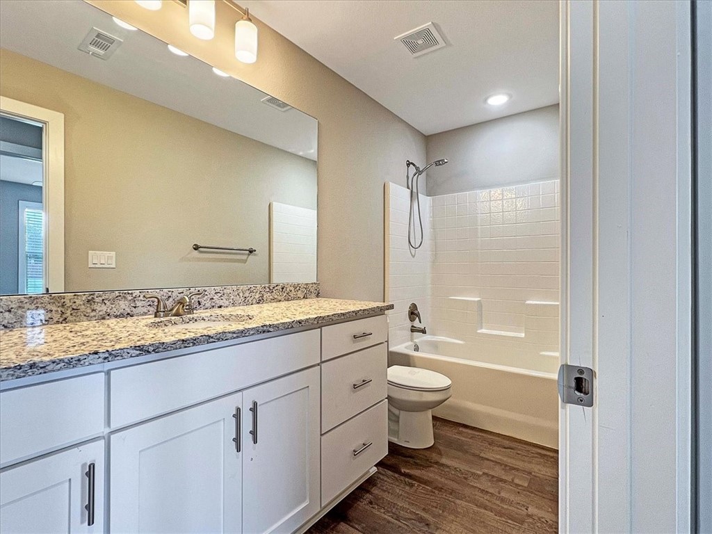 Wagon Wheel Crossing - Residential