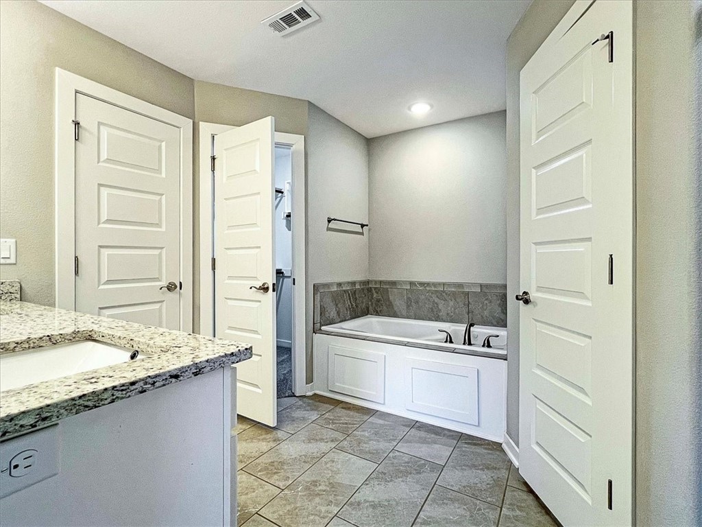 Wagon Wheel Crossing - Residential