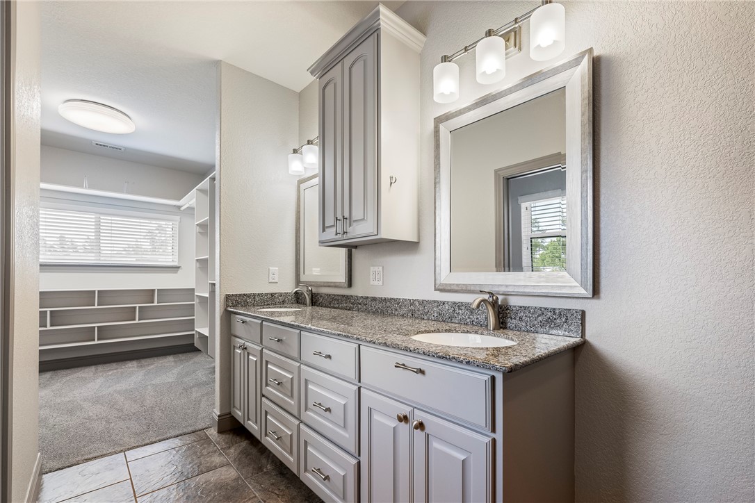 Town/Bentonville - Residential