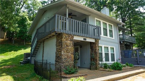 Photo of 68 Dogwood Drive, Bella Vista, AR 72715 (MLS # 1353551)