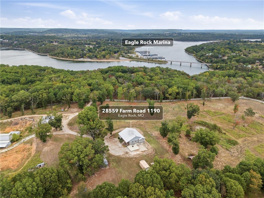 28559 Farm Road 1190