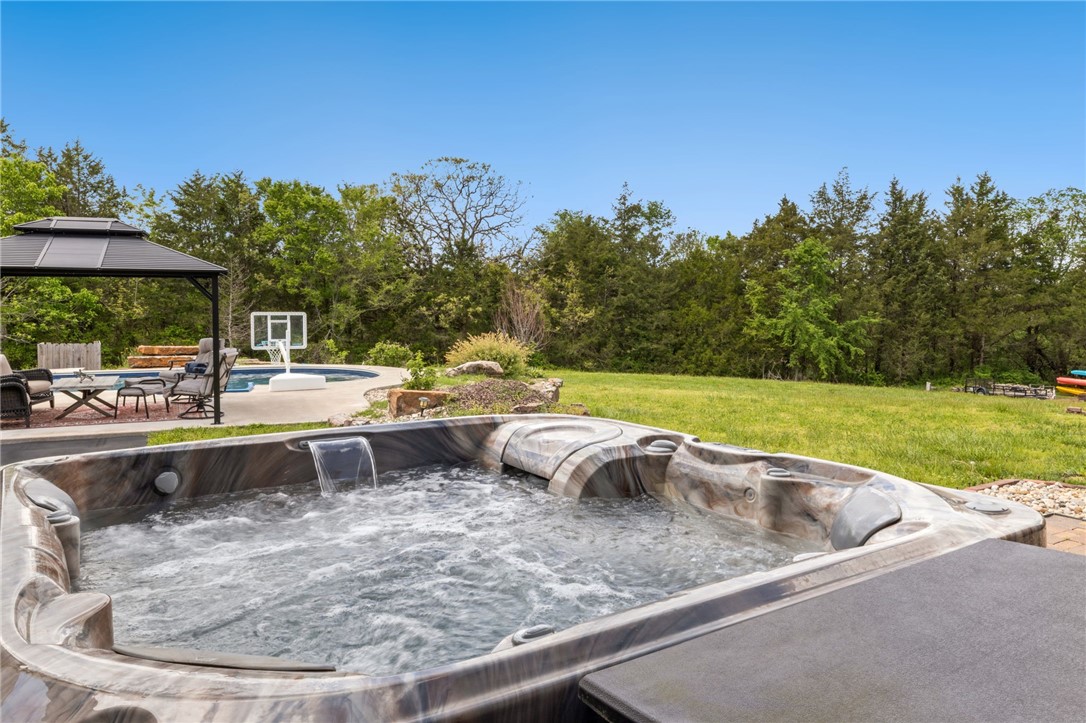 Riverside At Shady Grove - Residential