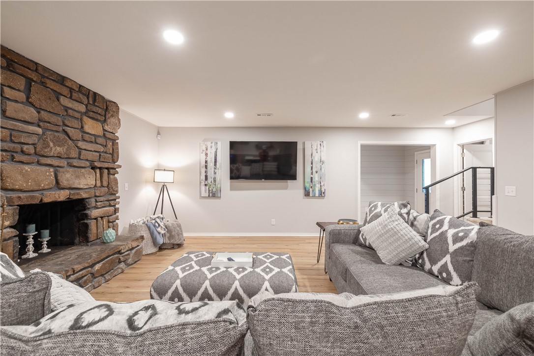 Runnymede Rev Sub Rurban - Residential