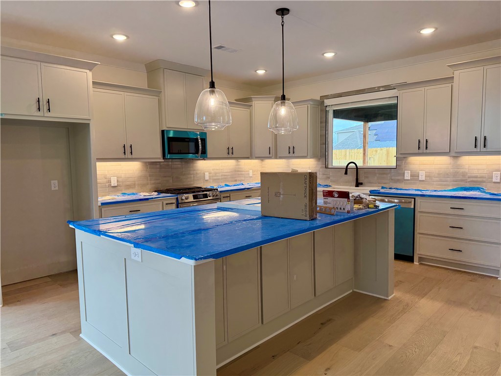 Hillcrest - Residential