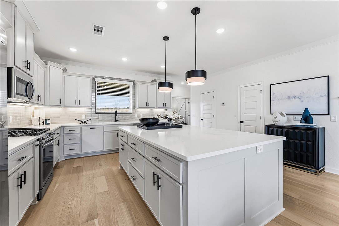 Hillcrest - Residential