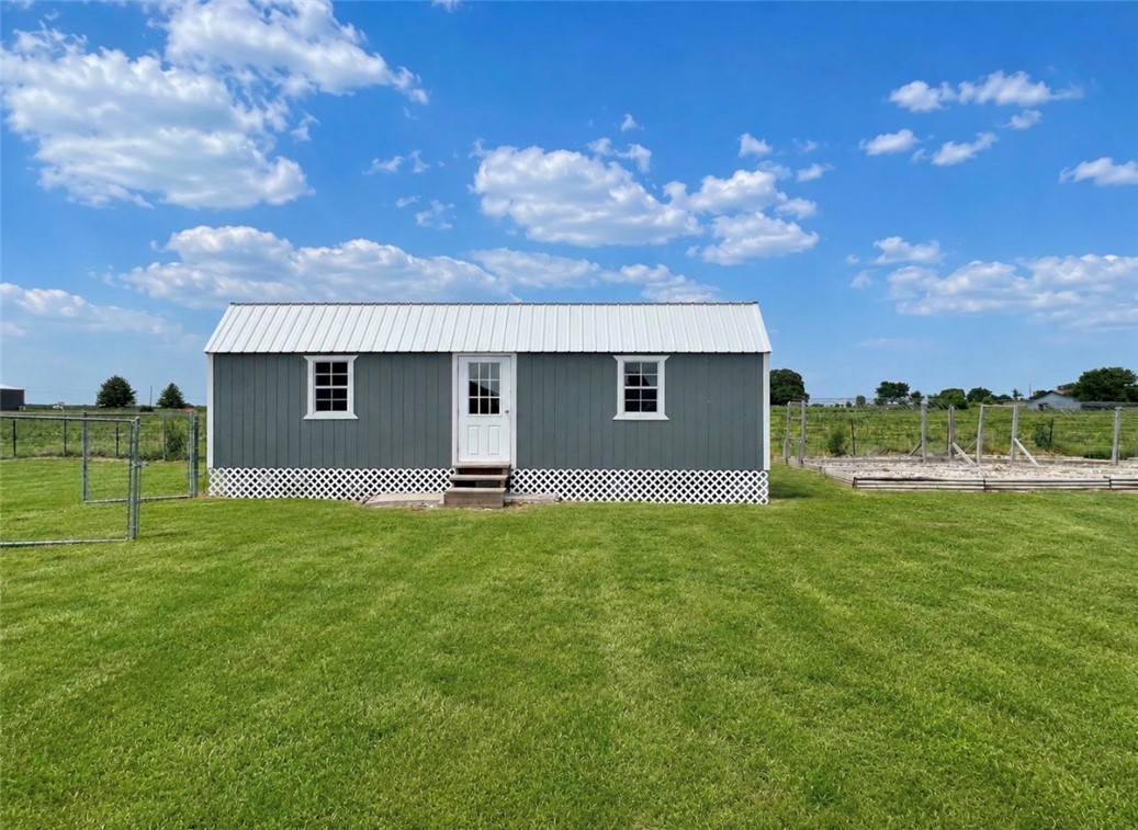 22-16-31 Farmington Outlots - Residential