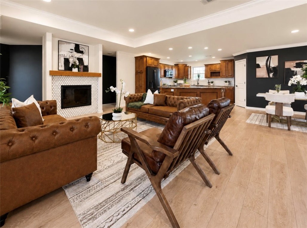 22-16-31 Farmington Outlots - Residential