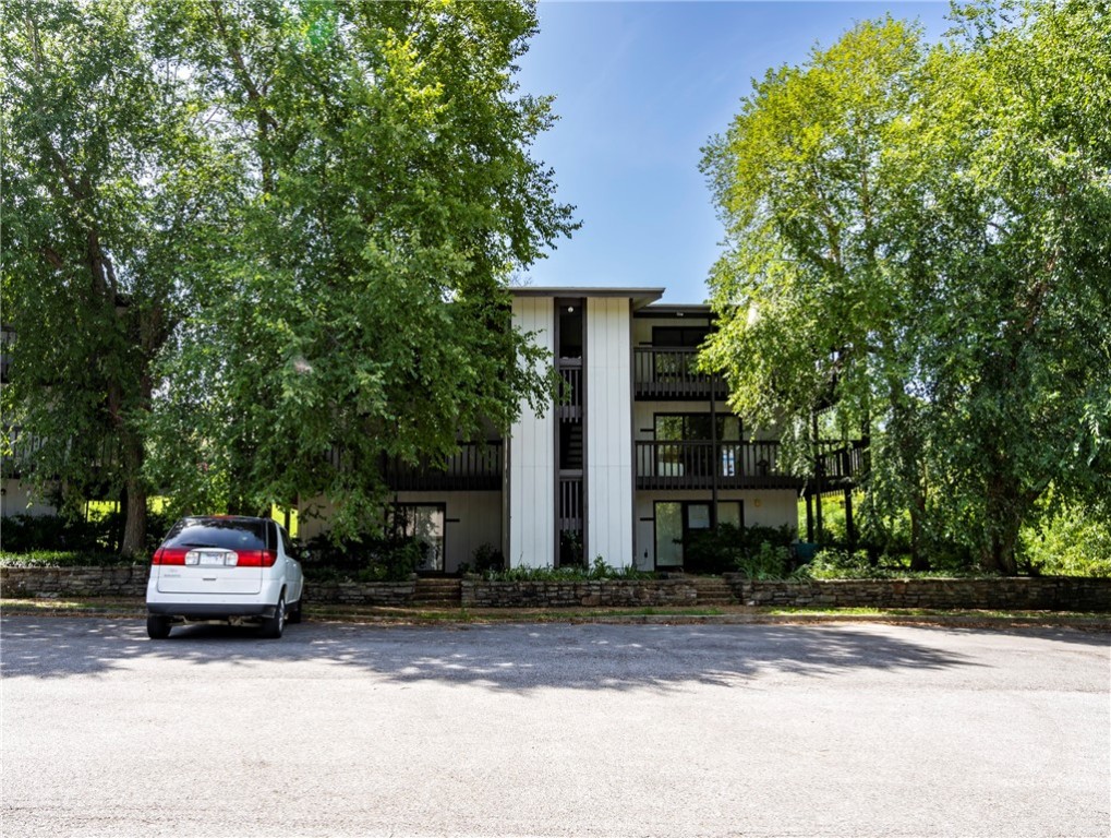 Unit 10 Holiday Island - Residential