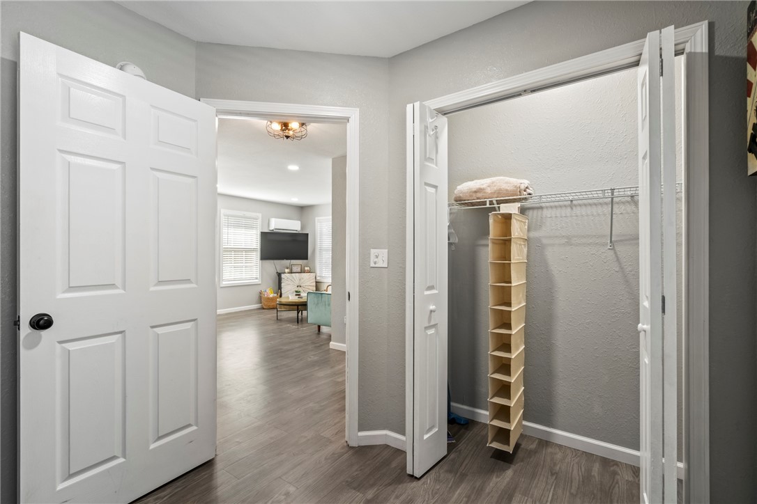 Unit 10 Holiday Island - Residential