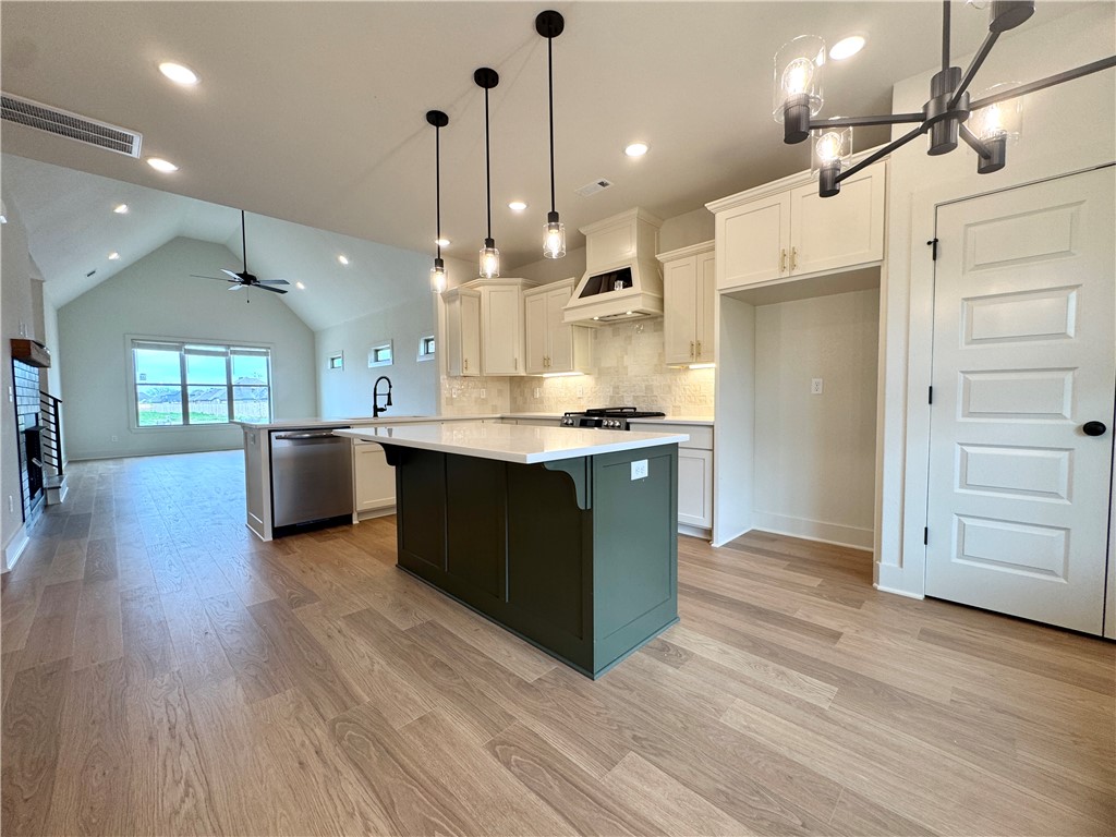 Woodlands Crossing Sub Ph II Bentonville - Residential