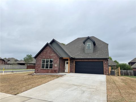 3102 SW Rosemont Avenue Bentonville AR 72713