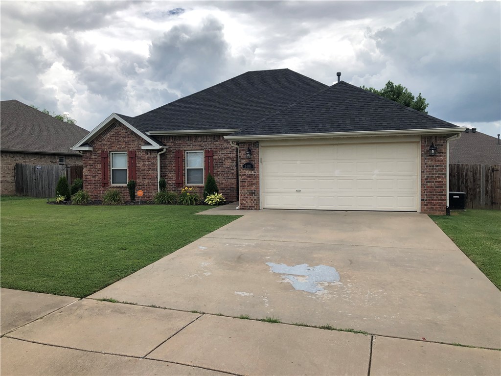 Well kept brick house featuring a split floor plan with 3 Bedrooms and 2 Baths. All wood flooring or tile in wet areas, granite counters, double sinks in both bathrooms. Fenced backyard.