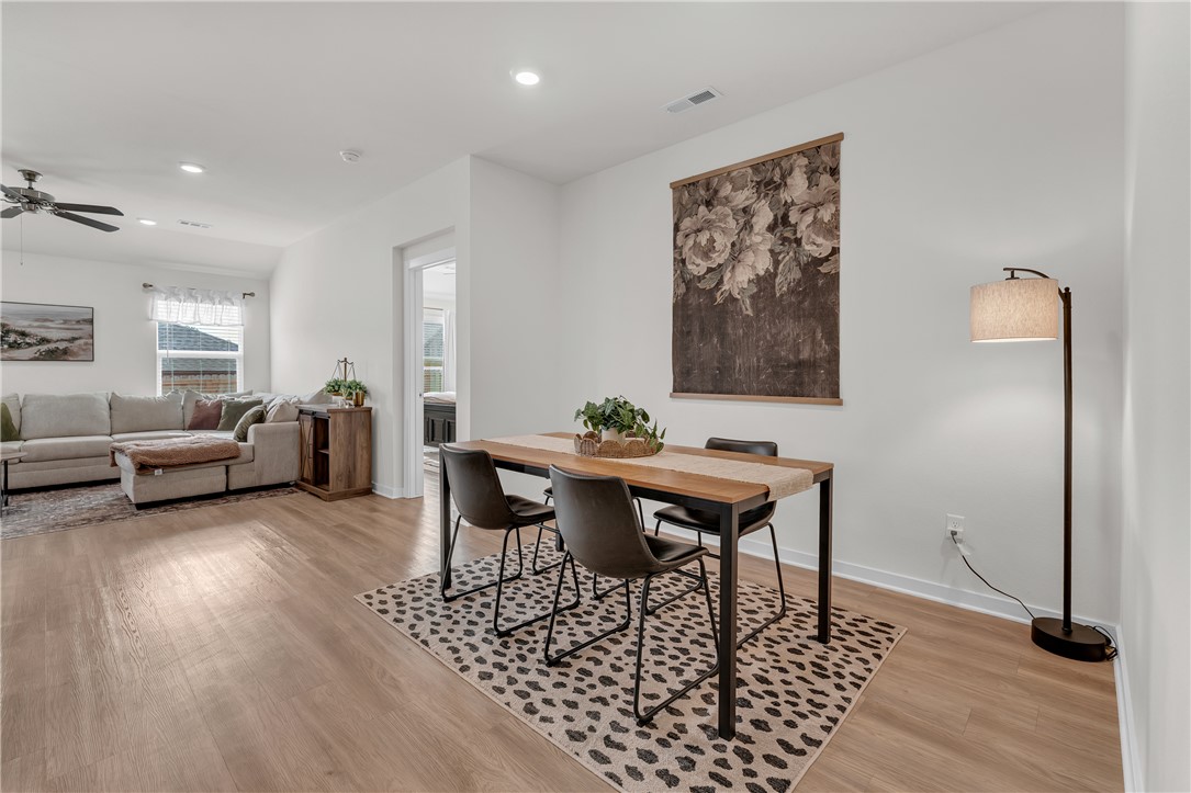 Habberton Ridge Ph 2 & 3 - Residential
