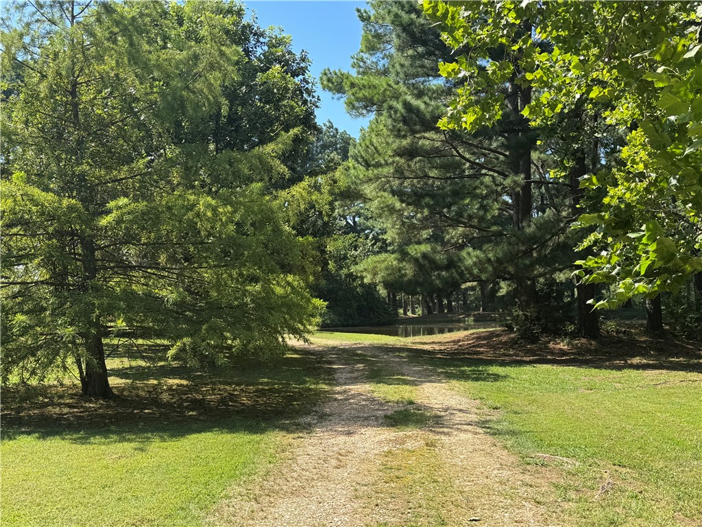 15-17-33-RURAL - Residential