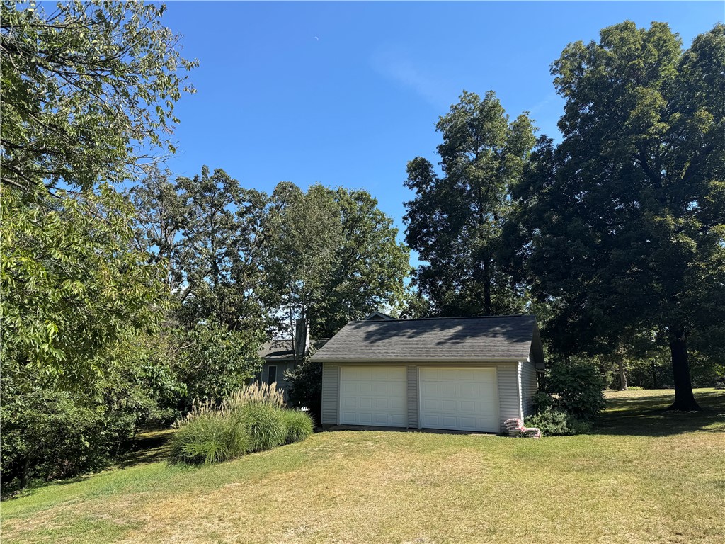 15-17-33-RURAL - Residential