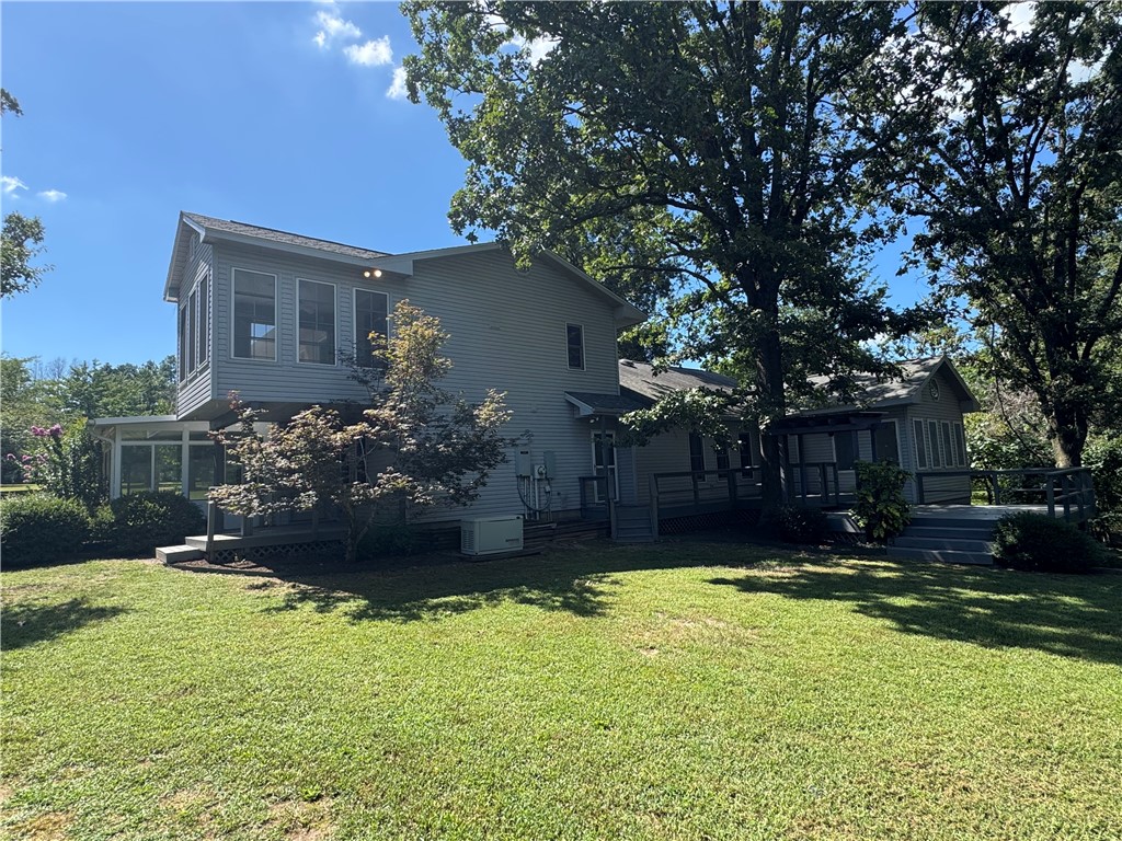 15-17-33-RURAL - Residential