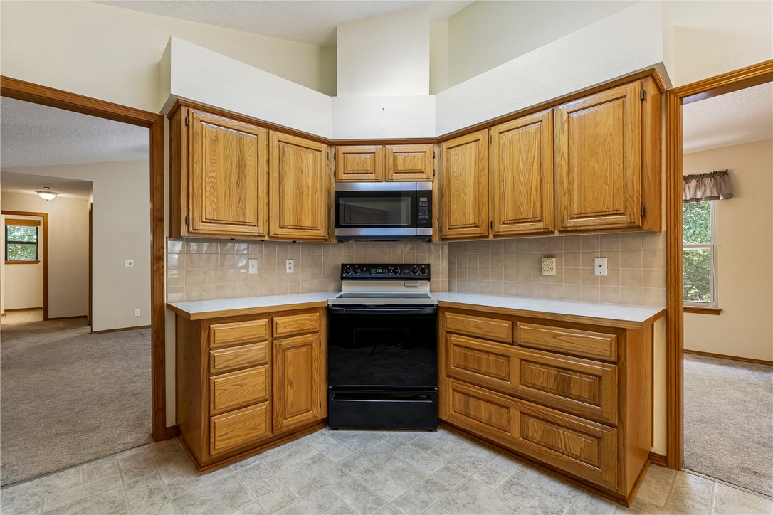 Raleigh Hills Sub Bvv - Residential