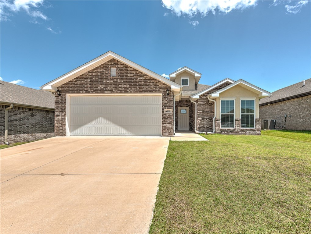 ATTENTION INVESTORS! This beautifully maintained 3-bedroom, 2-bathroom single-level home, built in 2021, is newly leased. This property combines modern design with everyday comfort, offering the perfect blend of style and convenience. Step inside to discover an open-concept living space with abundant natural light, sleek finishes, and a functional layout ideal for both relaxing and entertaining. The primary suite offers a peaceful retreat with an ensuite bathroom and walk-in closet, while two additional bedrooms provide flexibility for guests, a home office, or a growing family. Situated just minutes from Northwest Arkansas National Airport (XNA) and close to top-rated schools, restaurants, and outdoor trails, this home is perfectly positioned for easy access to everything Bentonville has to offer. Donāt miss this opportunity to own a modern, move-in-ready home in a thriving community!