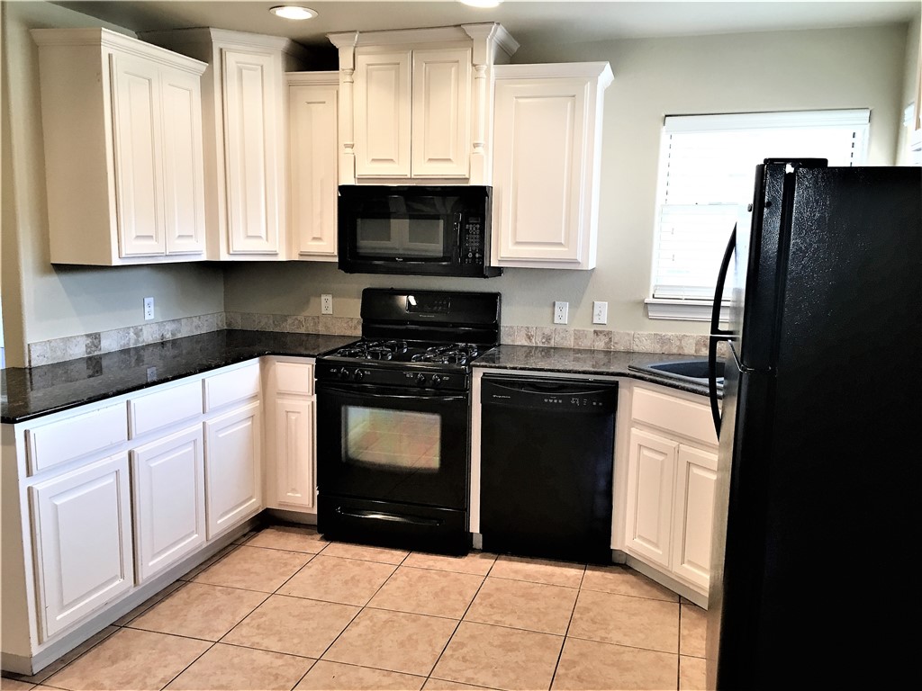 Fairfield Sub Ph Ii & Iii - Residential Lease