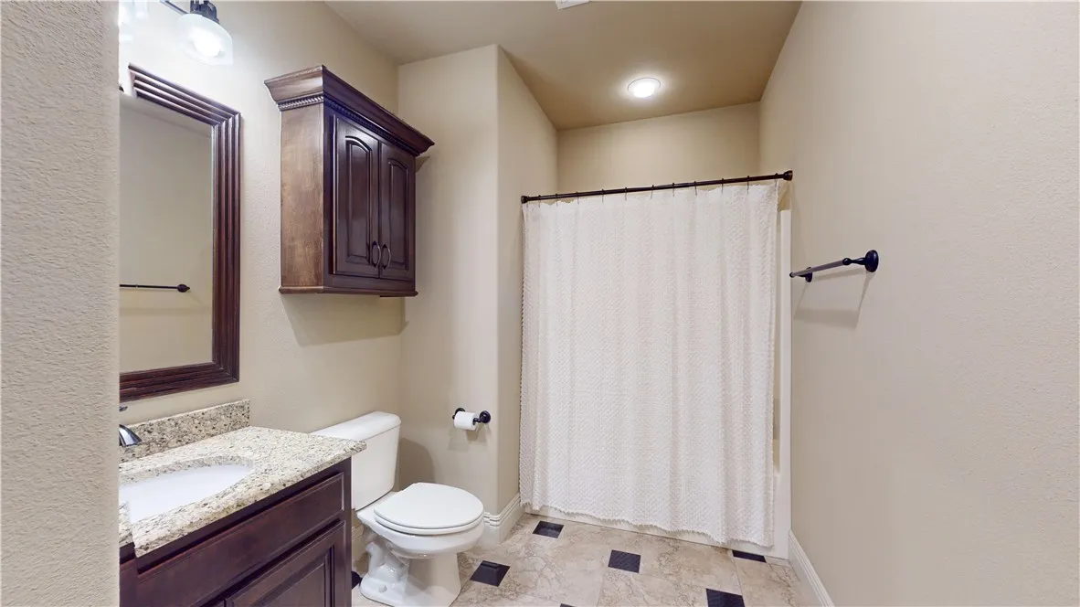 Rogers, Arkansas 72758, United States, 4 Bedrooms Bedrooms, ,4 BathroomsBathrooms,Residential,Pending,8616