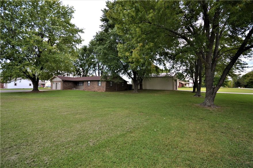 Wont last!! Everyone wants a large lot and a shop building for an affordable price! Here it is!! Home has been completed updated recently! Amenities include large covered and screened back porch, Mature trees, large bonus room, and all in an amazing location within walking distance to some Farmington schools!